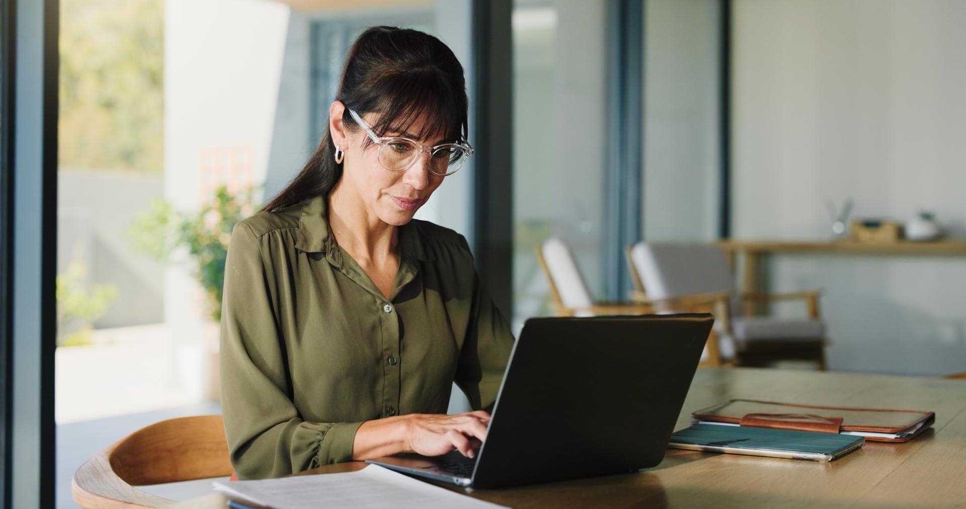 How to Write a Property Listing Description That Actually Sells (2026)